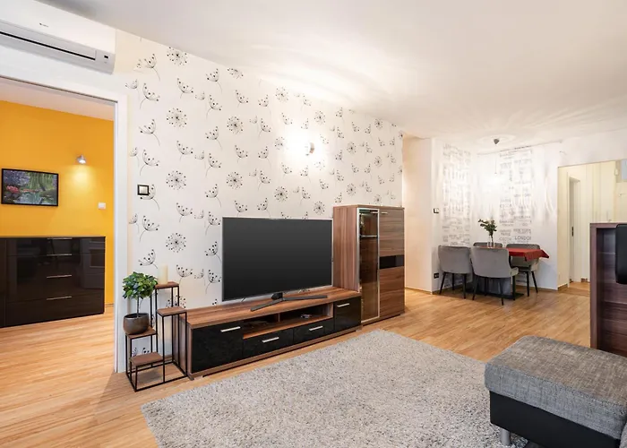 아파트 Sunrise Summit